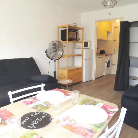 Studio Tout Equipe Proche Plage Avec Clim Et Lave-Linge - Fr-1-338-440 *